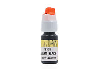 Microbladingのペンとの永久的な構造のための暖かく黒い顔料の入れ墨インク