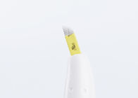 白い傾いた使い捨て可能なMicrobladingのペンのロゴはカスタマイズした